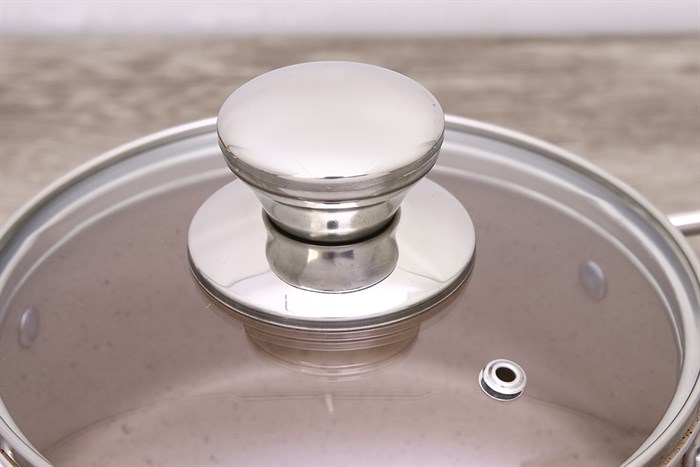 Nồi nhôm chống dính nắp kính 16 cm Hommy NE006-16 Màu Nâu nhạt