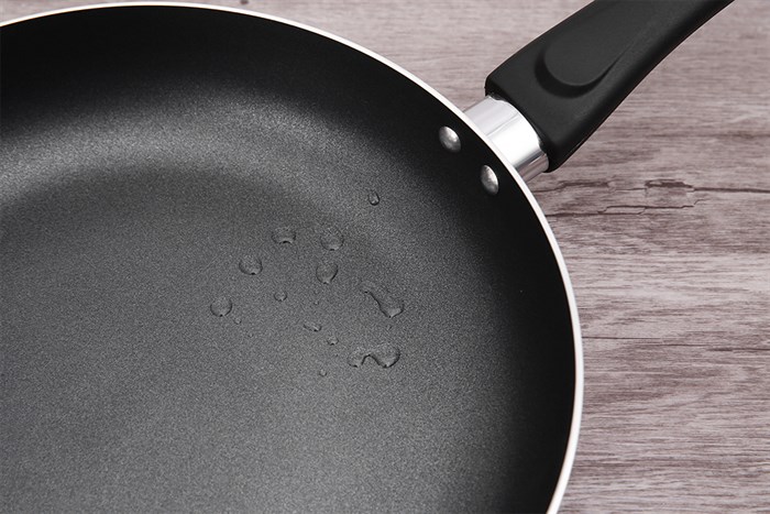 Bộ nồi chảo nhôm chống dính nắp kính Delites BE010-20-26 Màu Nâu nhạt