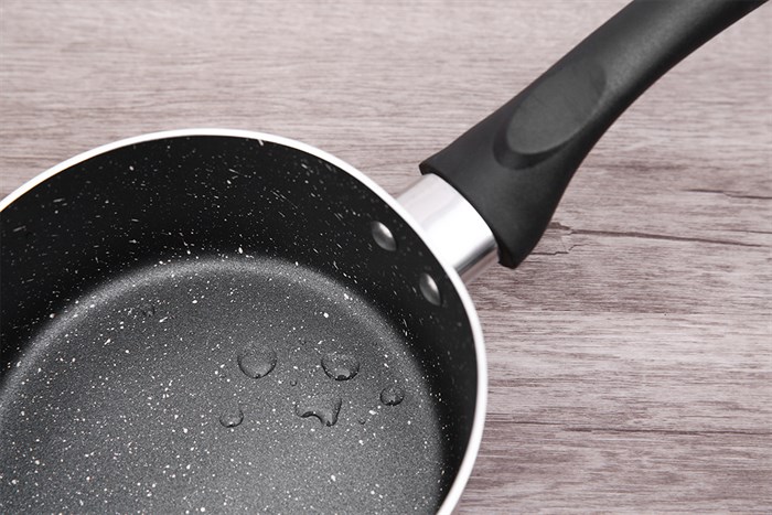 Bộ chảo quánh nhôm chống dính nắp kính Delites BE011-14 Màu Nâu nhạt