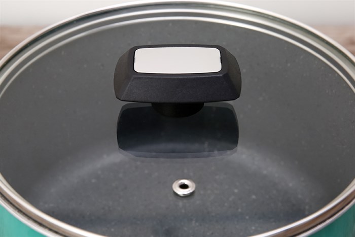 Nồi nhôm nắp kính 20 cm Kims Cook EARM520H Xanh Màu Xanh