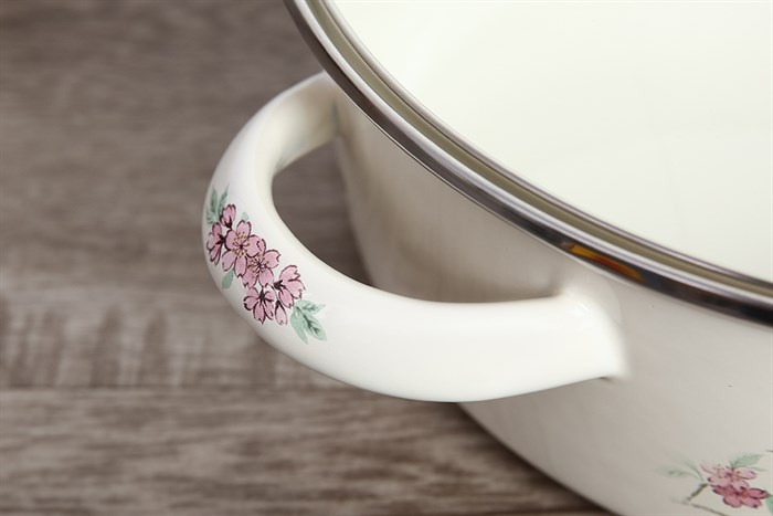 Nồi thép Nippon tráng men nắp kính 26 cm Fujihoro SKW-32G Màu Trắng