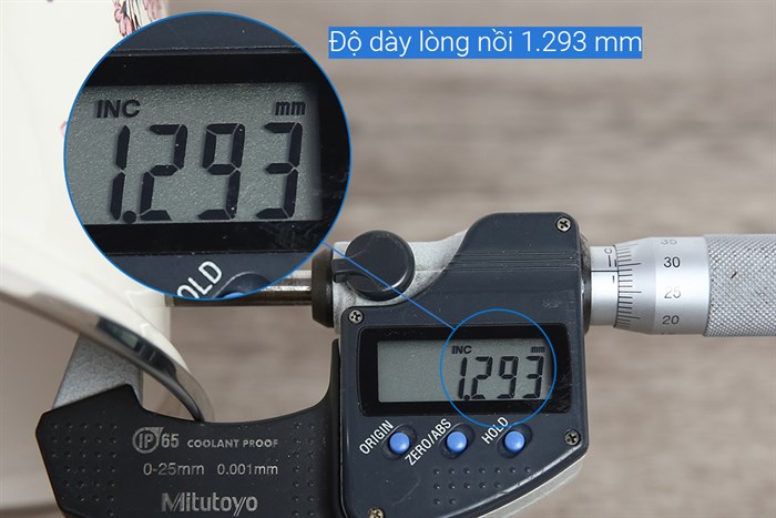 Nồi thép Nippon tráng men nắp kính 26 cm Fujihoro SKW-32G Màu Trắng