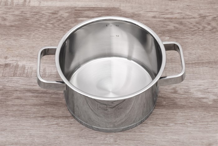 Nồi inox 3 đáy nắp kính 16 cm Fivestar N16-3DG304 Màu Bạc Inox