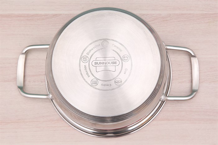 Nồi inox 5 đáy nắp kính 16 cm Sunhouse SHG788-16 Màu Bạc Inox