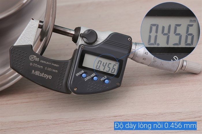 Nồi lẩu inox nắp kính 26 cm Sunhouse SHL26 Màu Bạc Inox