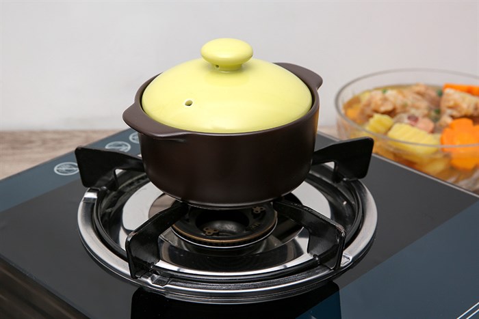 Nồi đất nắp sứ 12 cm Dong hwa Tucbeghi 500A 0.4 lít Màu Đen