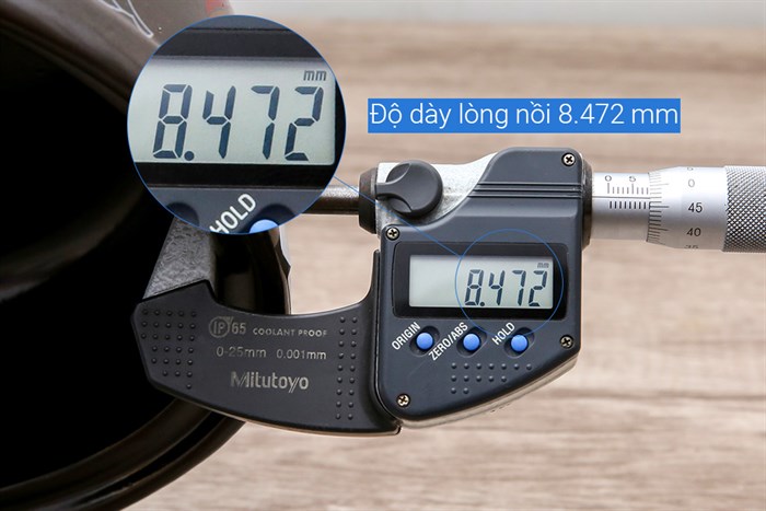 Nồi đất nắp kính 24 cm Dong hwa Tucbeghi GF-705 2.68 lít Màu Đen