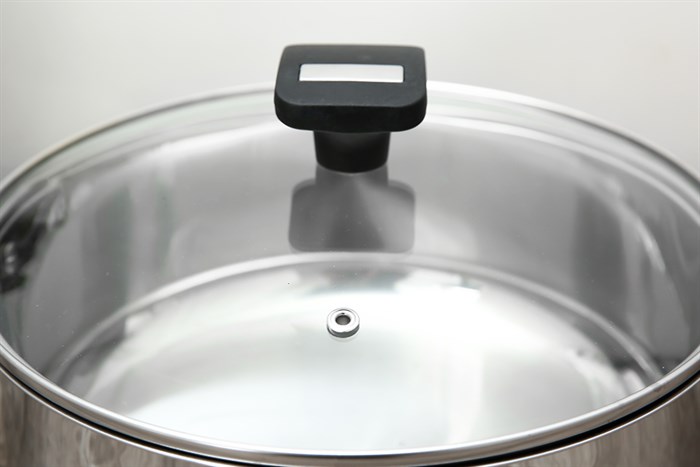 Nồi lẩu inox 3 đáy nắp kính 26 cm Smartcook SM-3791 Màu Bạc Inox