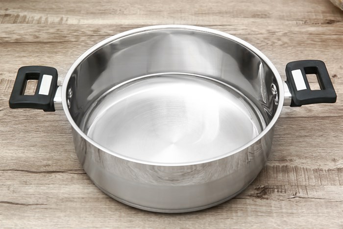 Nồi lẩu inox 3 đáy nắp kính 26 cm Smartcook SM-3791 Màu Bạc Inox