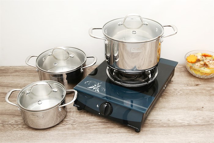 Bộ 3 nồi inox 3 đáy nắp kính Elmich Trimax Czech EL-3833 Màu Bạc Inox