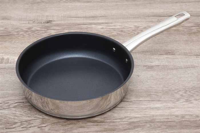 Bộ nồi chảo inox 3 đáy nắp kính Smartcook SM2101MN Màu Bạc Inox