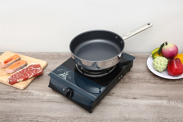 Bộ nồi chảo inox 3 đáy nắp kính Elmich Trimax ECO EL-8003 Màu Bạc Inox