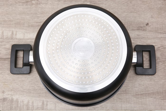 Nồi nhôm chống dính nắp kính 22 cm Delites NCDE002-22 Màu Đen