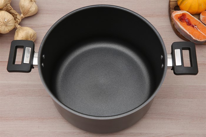 Nồi nhôm chống dính nắp kính 26 cm Delites NCDE003-26 Màu Đen