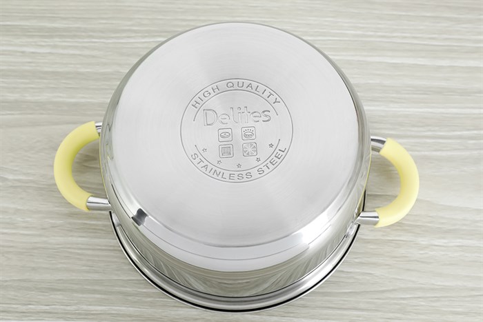Nồi inox 3 đáy nắp kính 20 cm Delites CW-S042-20A Màu Bạc Inox