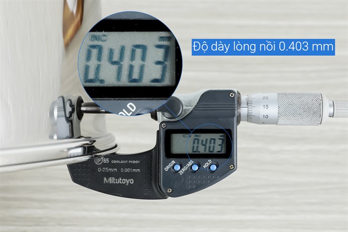 Nồi inox 3 đáy nắp kính 28 cm Delites CW-S042-28A Màu Bạc Inox