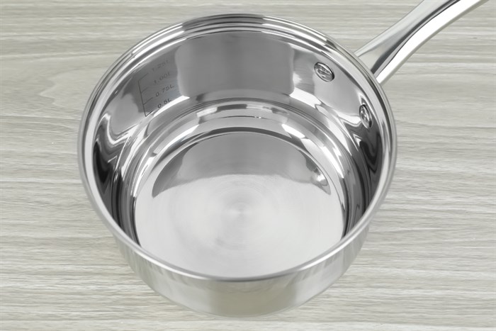 Quánh inox 3 đáy nắp kính 16 cm Delites CW-G001N Màu Bạc Inox