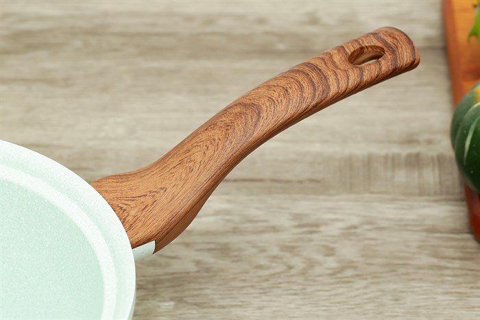 Quánh Ceramic nắp kính 18 cm Green Cook GCS05-18IH Màu Xanh ngọc