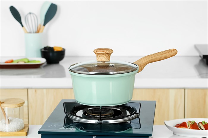 Quánh nhôm chống dính nắp kính 18 cm Green Cook GCS225-18IH Màu Xanh lá