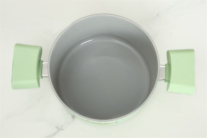 Nồi nhôm men sứ chống dính nắp kính 18 cm Elmich Hera II EL-5203GY18 Màu Xanh lá