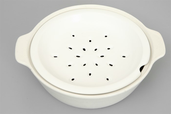 Nồi hấp đất nắp sứ 22 cm Dong hwa PT3.225 Màu Trắng