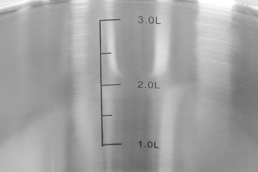 Bộ nồi quánh inox 5 đáy nắp kính Sunhouse SHG601 Màu Inox