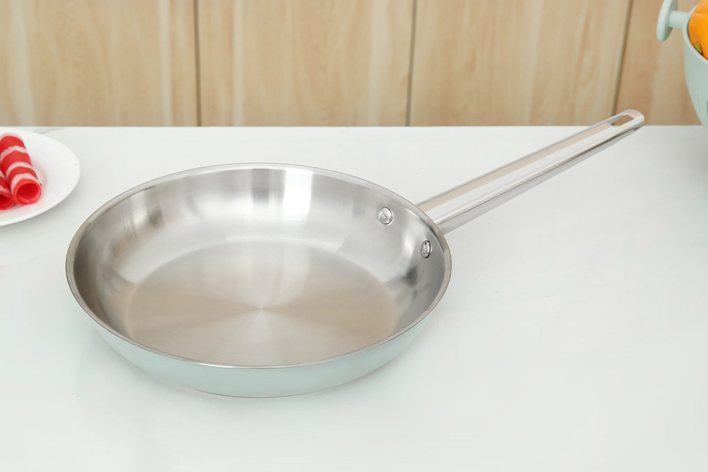 Bộ nồi chảo quánh inox 3 đáy nắp kính Sunhouse SHG608 Màu Xanh lá