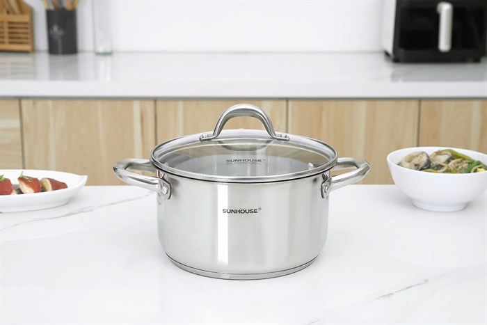 Nồi inox 3 đáy nắp kính 20 cm Sunhouse SHG308-20