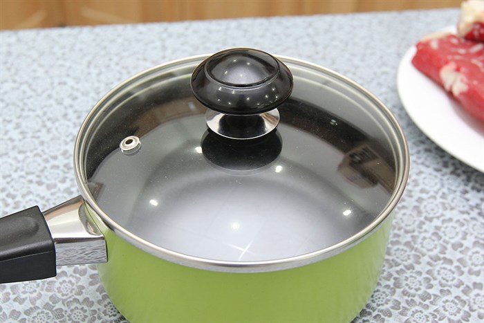 Quánh nhôm chống dính nắp kính 16 cm Sunhouse SHG-MP16 Màu Xanh lá