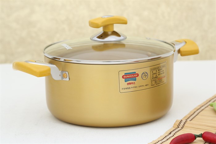 Nồi nhôm anod 22 cm Sunhouse SH8834- 22EBN Màu Vàng đồng
