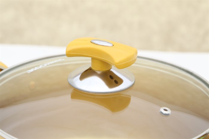 Nồi nhôm anod 22 cm Sunhouse SH8834- 22EBN Màu Vàng đồng