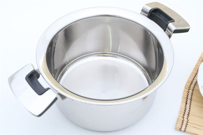 Bộ 3 nồi inox 3 đáy nắp kính Happycook Bon Appetit Lite HC-06BA Màu Inox