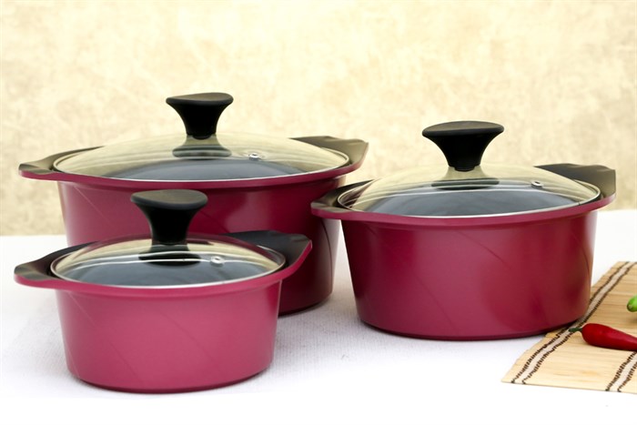 Bộ 3 nồi nhôm đúc nắp kính Goldsun AD02-3106AG Màu Hồng
