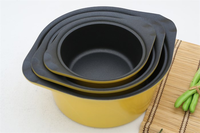 Bộ 3 nồi nhôm đúc nắp kính Goldsun AD02-3106AG Màu Vàng