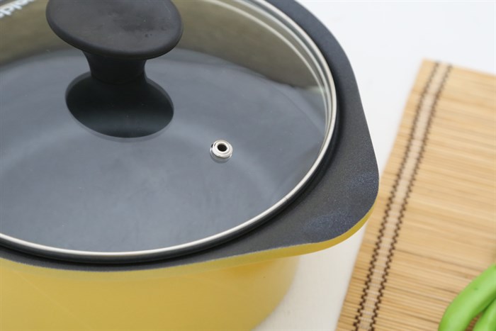 Bộ 3 nồi nhôm đúc nắp kính Goldsun AD02-3106AG Màu Vàng
