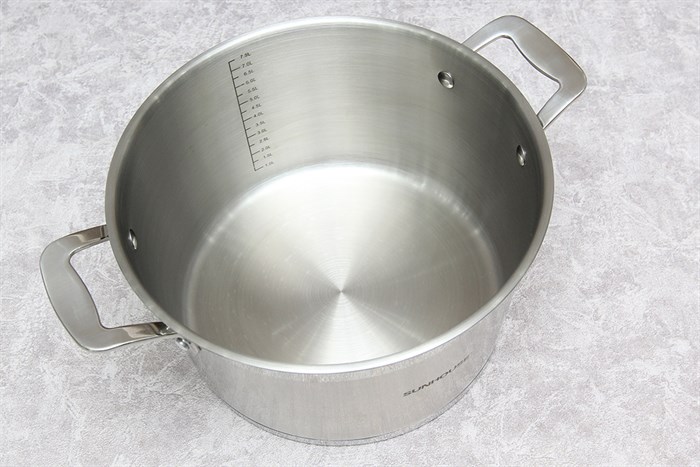 Nồi inox 5 đáy nắp kính 28 cm Sunhouse SH779-28 Màu Inox