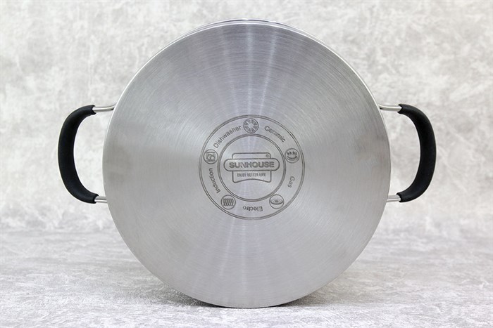 Nồi inox 3 đáy nắp kính 20 cm Sunhouse SHG24320 Màu Inox