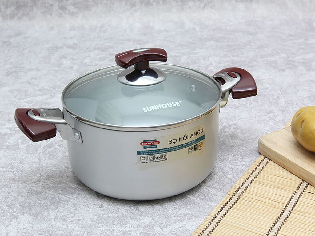 https://cdn.tgdd.vn/Products/Images/2402/77820/bhx/noi-nhom-anod-cao-cap-24-cm-sunhouse-sh8833-24ebn-201907031449524049.jpg