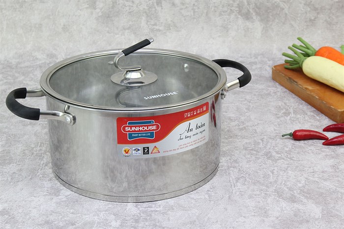 Nồi inox 3 đáy nắp kính 24 cm Sunhouse SHG24324