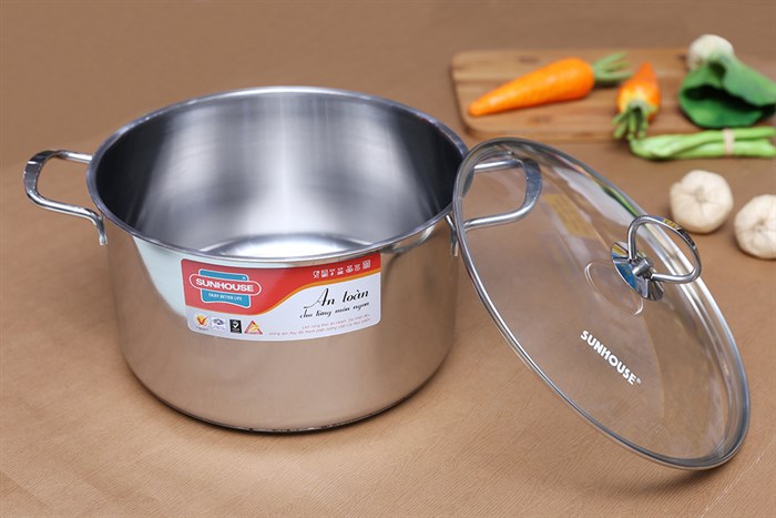 Nồi inox 3 đáy nắp kính 26 cm Sunhouse SHG24126 Màu Inox