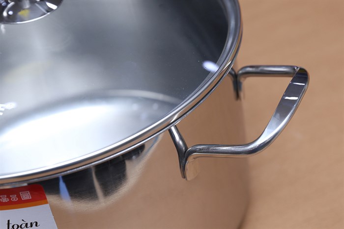 Nồi inox 3 đáy nắp kính 26 cm Sunhouse SHG24126 Màu Inox