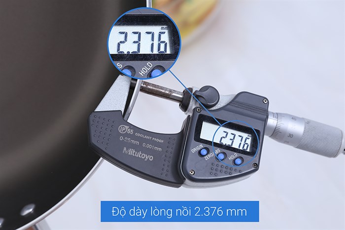 Chảo nhôm chống dính đáy từ 28 cm Delites CTE Màu Đỏ