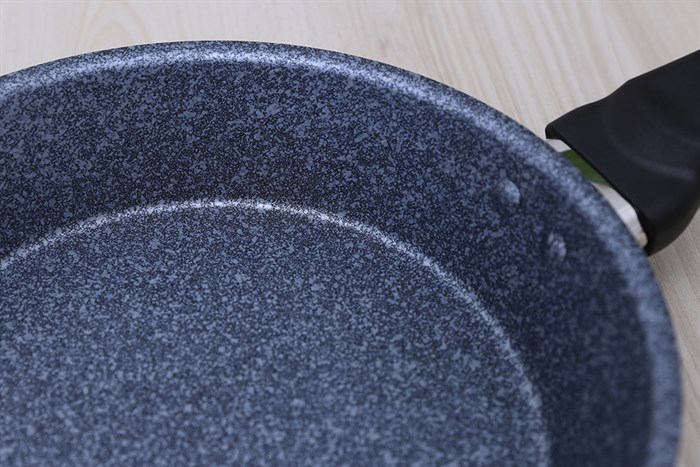 Chảo nhôm chống dính đáy từ 24 cm Happycook MFP-24IH GRAY Màu Xám