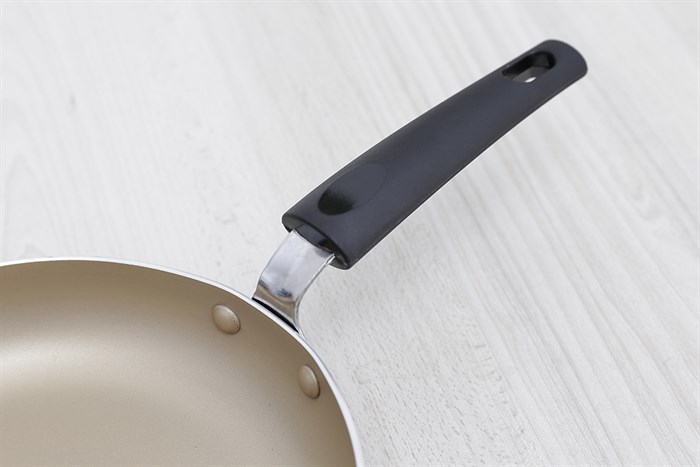 Chảo nhôm chống dính 18 cm Sunhouse CT18C Màu Đỏ