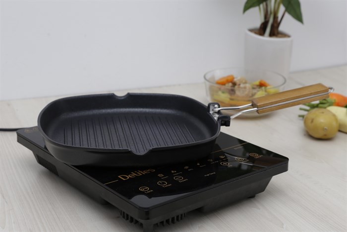 Chảo nướng nhôm chống dính đáy từ 28 cm Delites 002CWS Màu Đen