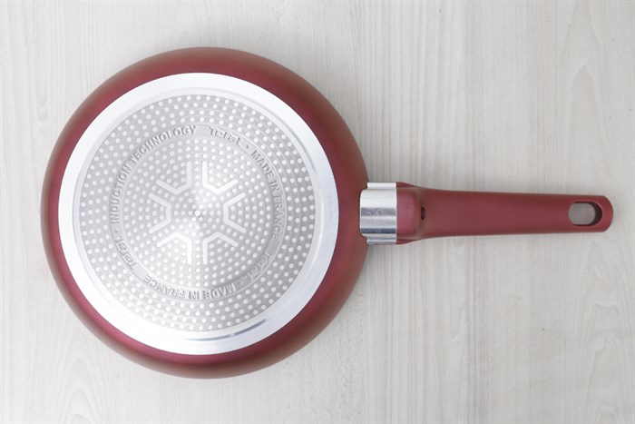 Chảo nhôm chống dính đáy từ Tefal 24 cm C6820472 Màu Đỏ