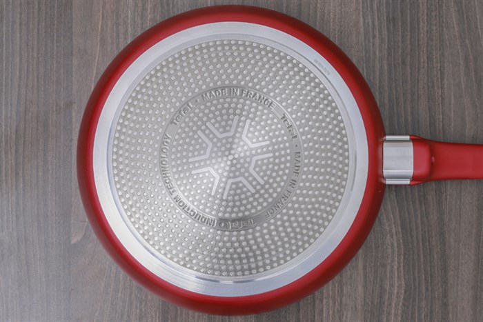 Chảo nhôm chống dính đáy từ 28 cm Tefal C6820672 Màu Đỏ