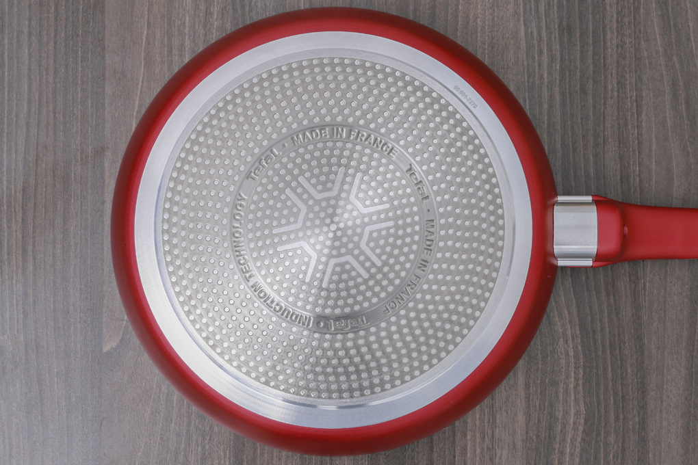 Chảo nhôm chống dính đáy từ 28 cm Tefal C6820672 Màu Đỏ