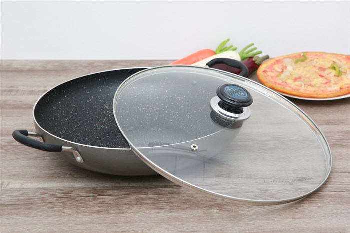 Chảo nhôm sâu chống dính nắp kính 34 cm Sunhouse PT34 Màu Xám