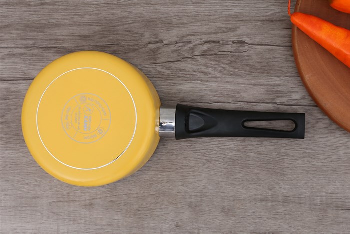 Bộ 2 chảo quánh nhôm chống dính 14 cm DMX Baby Star Màu Vàng